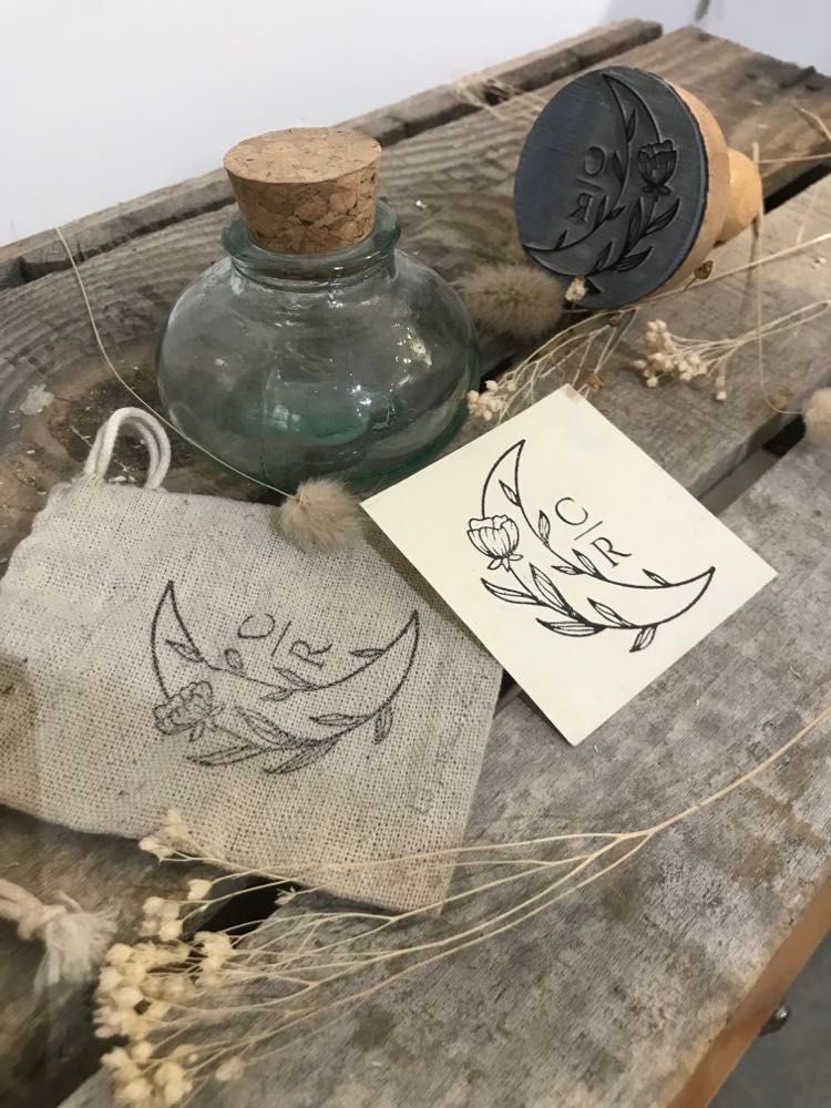 TAMPON ENCREUR LOGO PERSONNALISÉ - Wantit