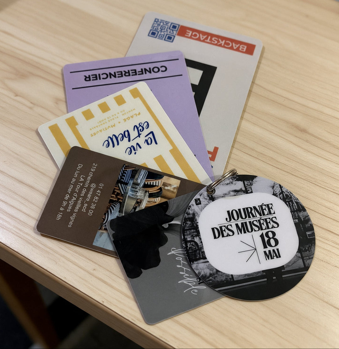 Carte badge PET recyclé et recyclable personnalisable fabrication rapide montpellier